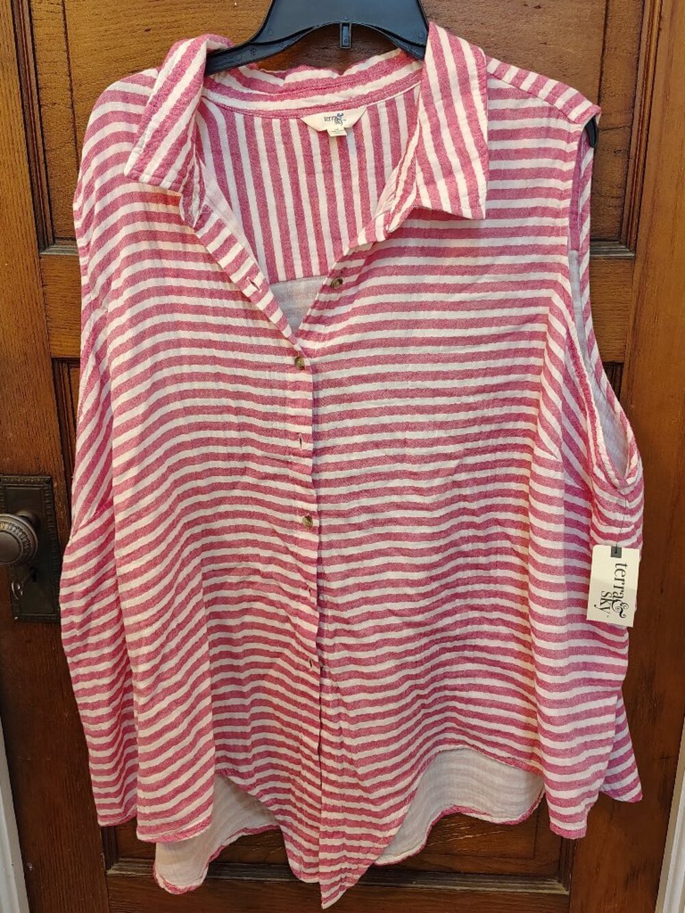 Terra and sky Button Down Sleeveless Blouse - 4x (NWT)